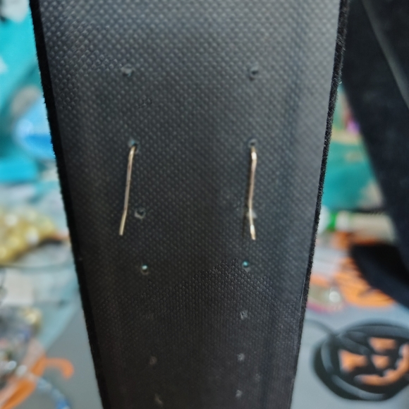 Dangle earrings - Picture 3 of 3